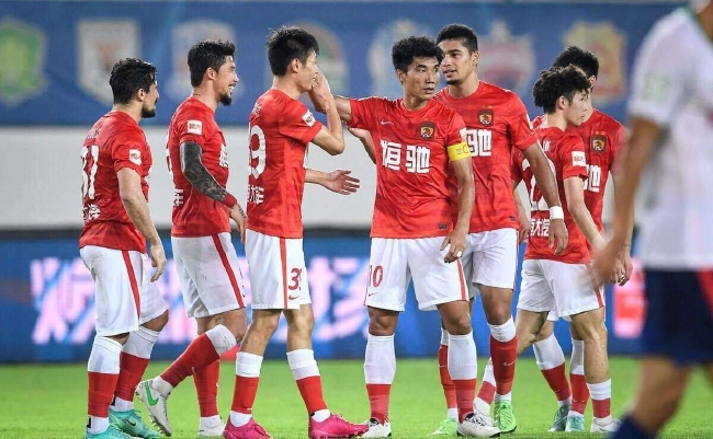 李璇谈广州队“限薪令”：未来足校队参加联赛？
